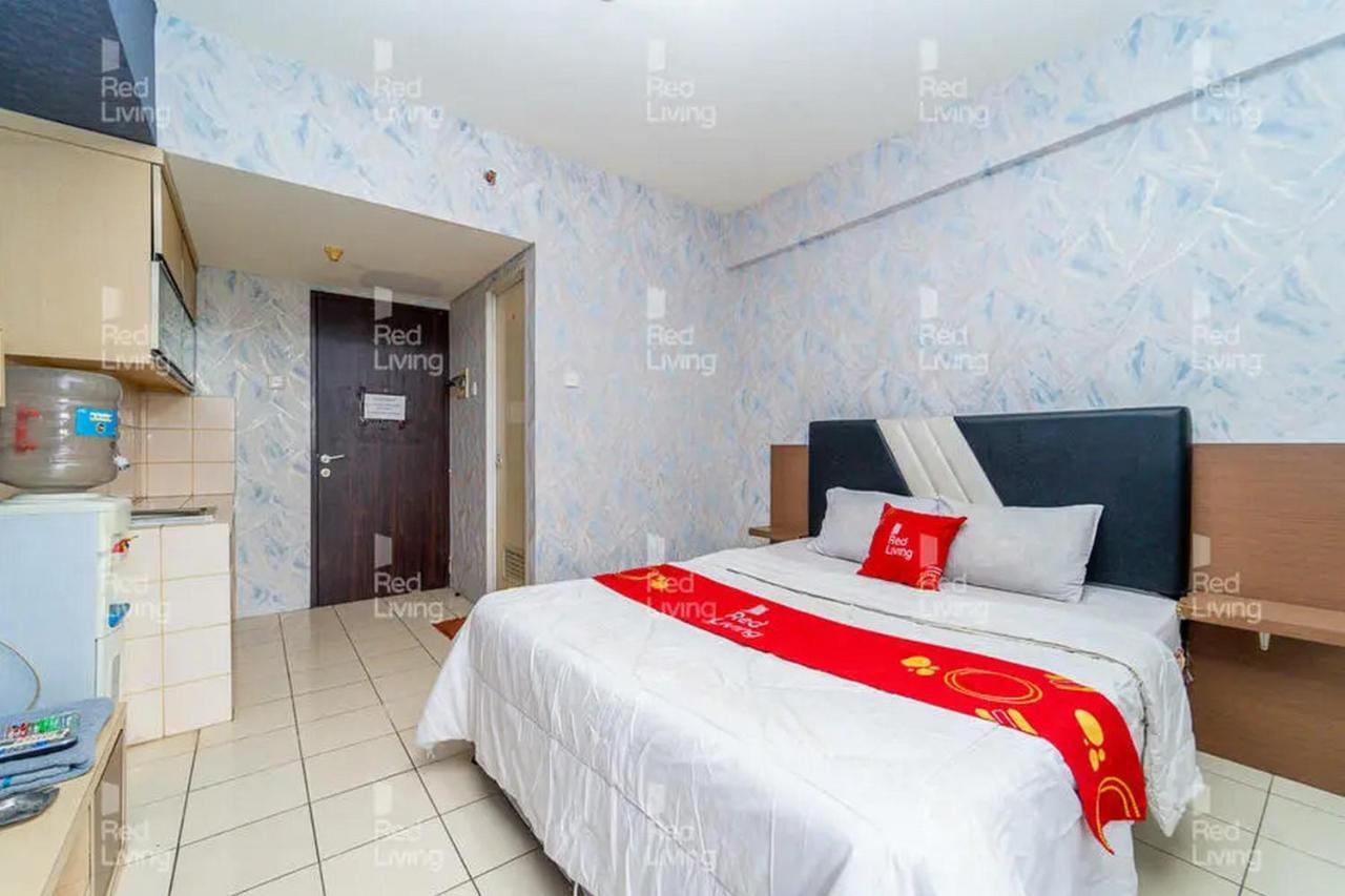 Redliving Apartemen Serpong Green View - Celebrity Room Tower B Тангеранг Екстериор снимка