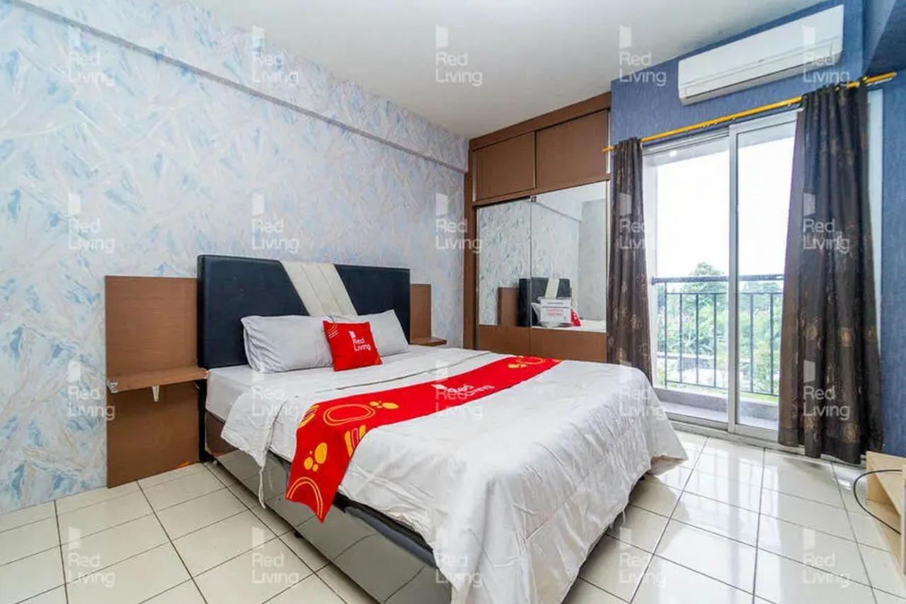Redliving Apartemen Serpong Green View - Celebrity Room Tower B Тангеранг Екстериор снимка
