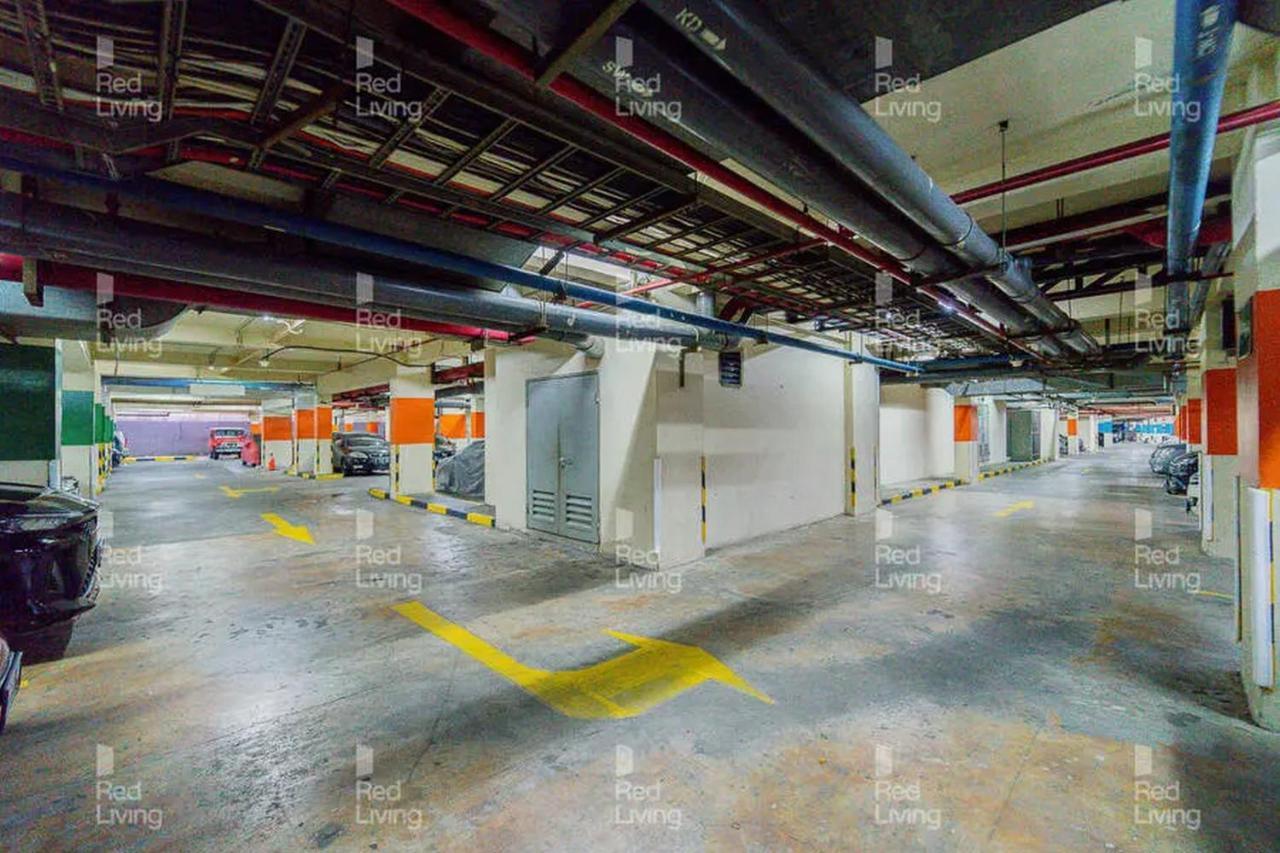 Redliving Apartemen Serpong Green View - Celebrity Room Tower B Тангеранг Екстериор снимка