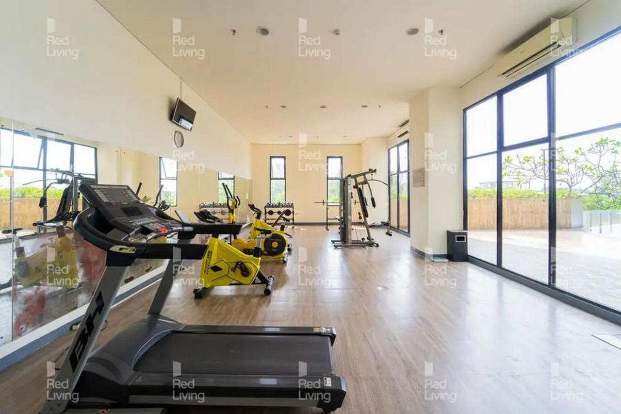 Redliving Apartemen Serpong Green View - Celebrity Room Tower B Тангеранг Екстериор снимка