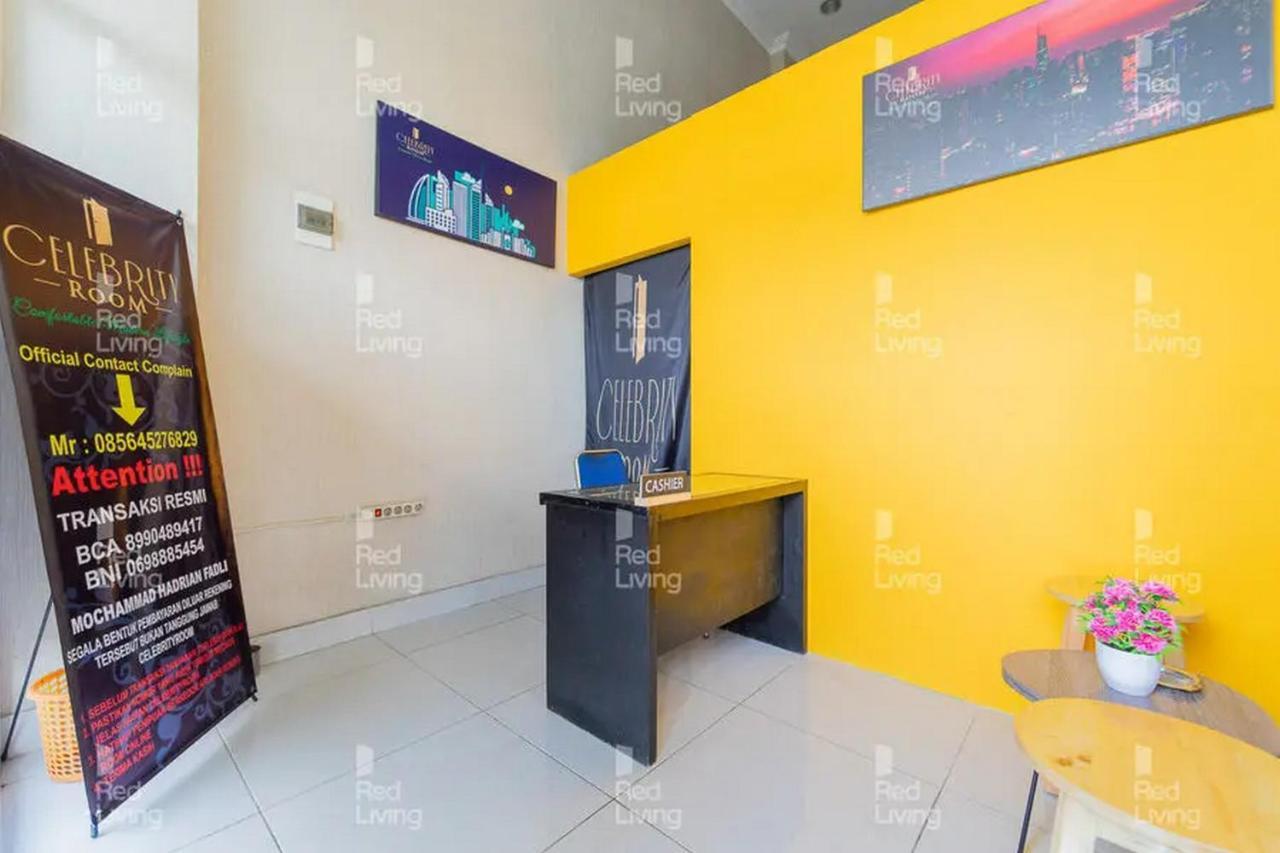 Redliving Apartemen Serpong Green View - Celebrity Room Tower B Тангеранг Екстериор снимка