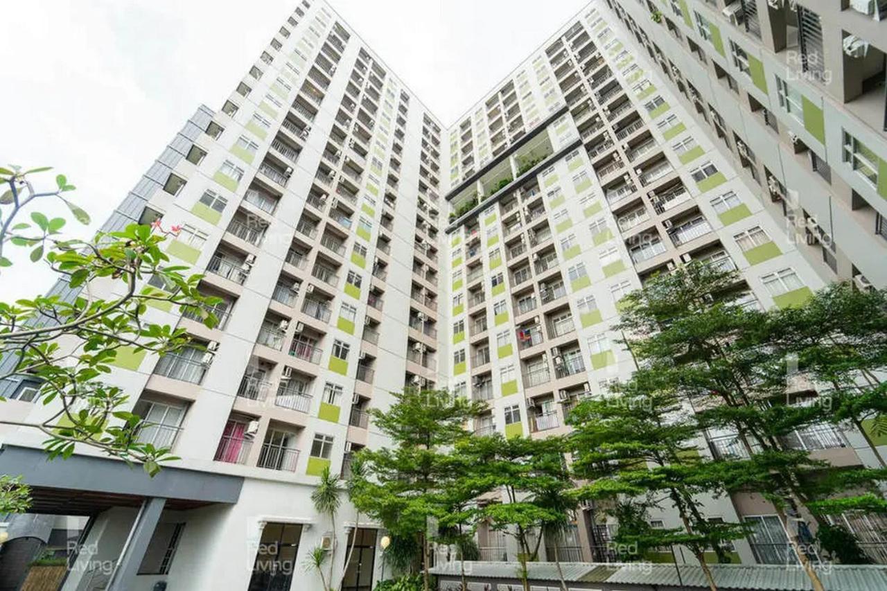Redliving Apartemen Serpong Green View - Celebrity Room Tower B Тангеранг Екстериор снимка